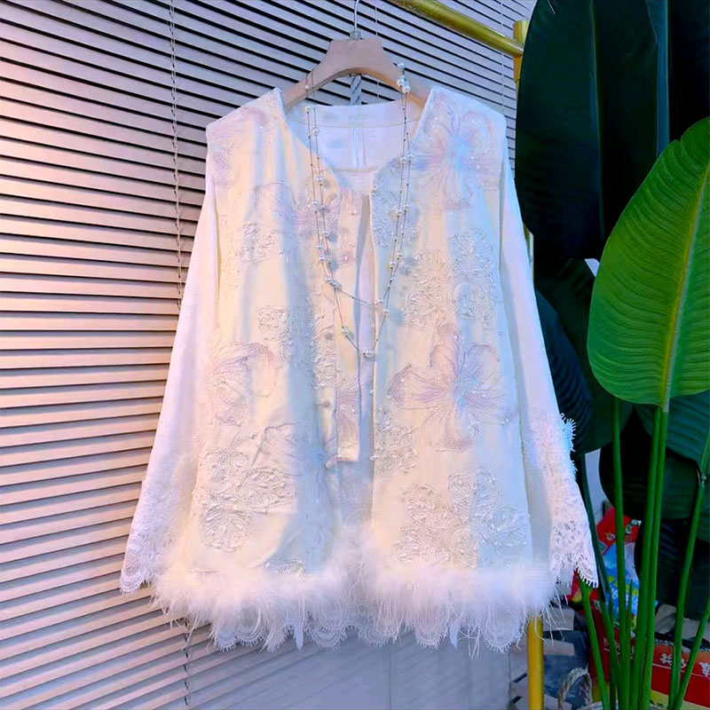 刺绣拼接毛毛马甲打底小衫