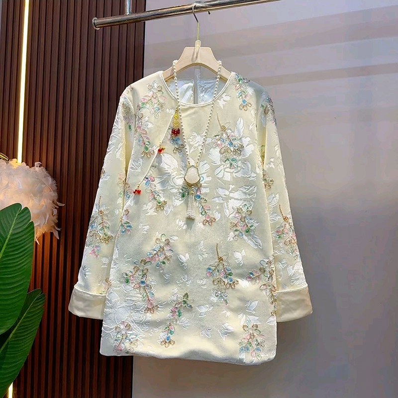 胖妹妹大码女装春季2026新款唯美气质国风重工刺绣花朵品质女人衫,女装/女士精品,大码内搭,淘宝优惠券,粉丝福利购,淘宝优惠卷