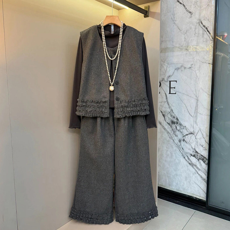 轻奢设计感花边马甲裤子打底衫优雅套装2025新款胖妹妹大码女装潮,女装/女士精品,大码套装,淘宝优惠券,粉丝福利购,淘宝优惠卷