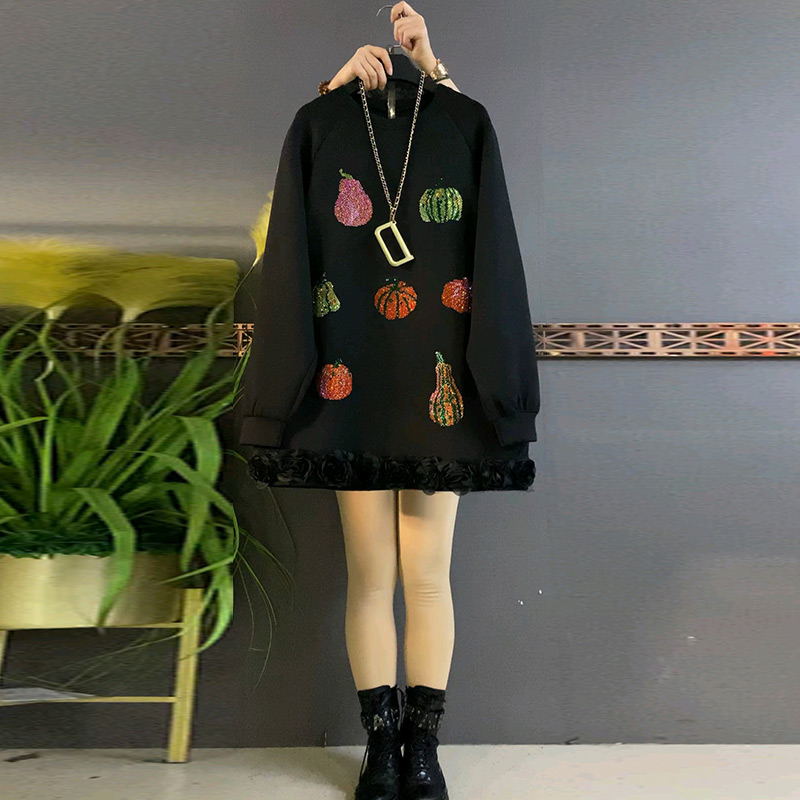 立体花边烫钻南瓜中长上衣