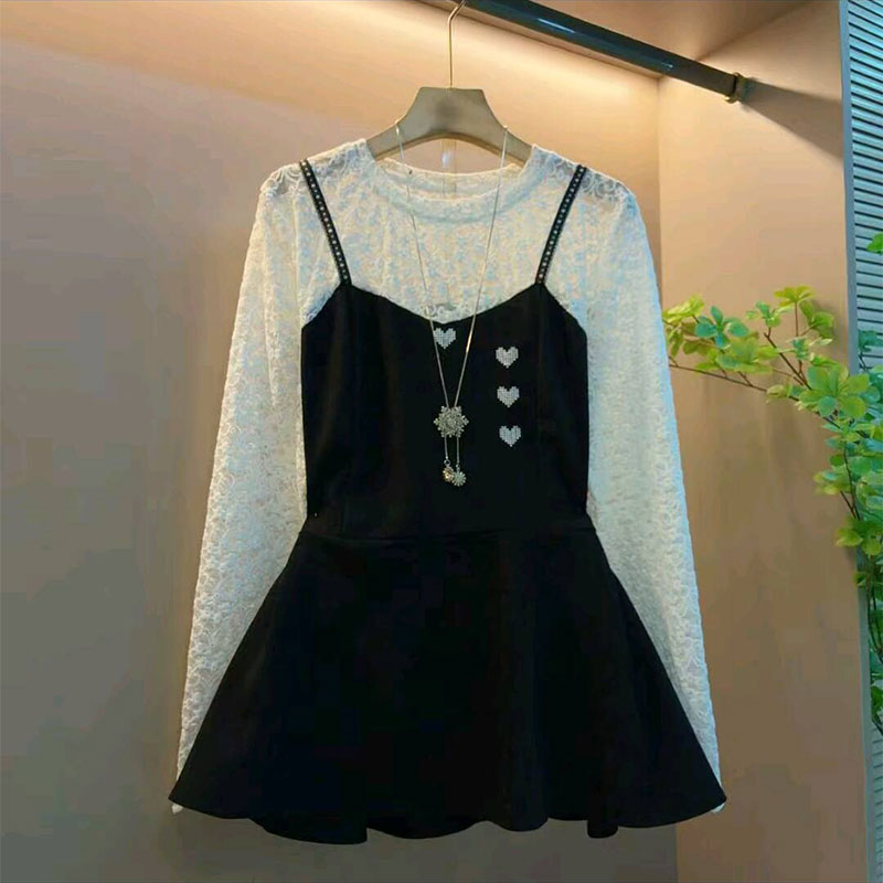 新款蕾丝拼接假两件上衣