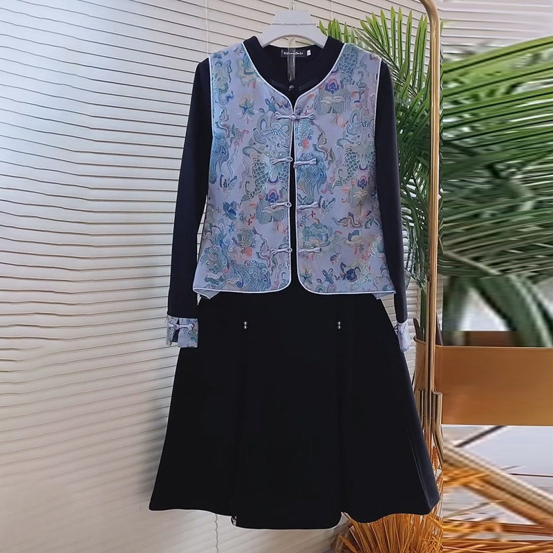 国风盘扣马甲拼袖流苏连衣裙套装欧货气质显瘦套裙胖妹妹大码女装,女装/女士精品,大码套装,淘宝优惠券,粉丝福利购,淘宝优惠卷