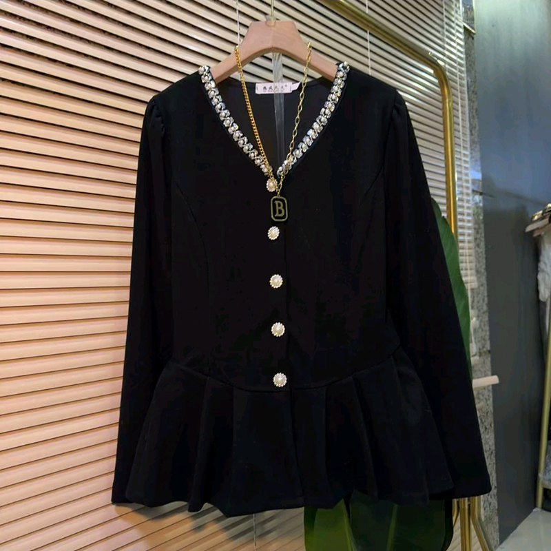 V领钉珠亮片小衫2026春季新款纽扣开衫上衣胖mm显瘦衬衫大码女装,女装/女士精品,大码内搭,淘宝优惠券,粉丝福利购,淘宝优惠卷