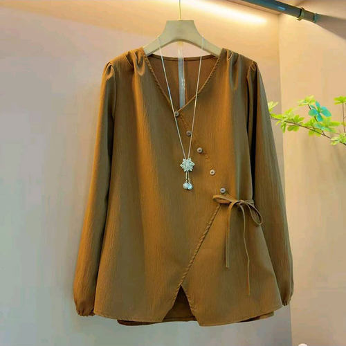 洋气V领不规则褶皱收腰显瘦上衣