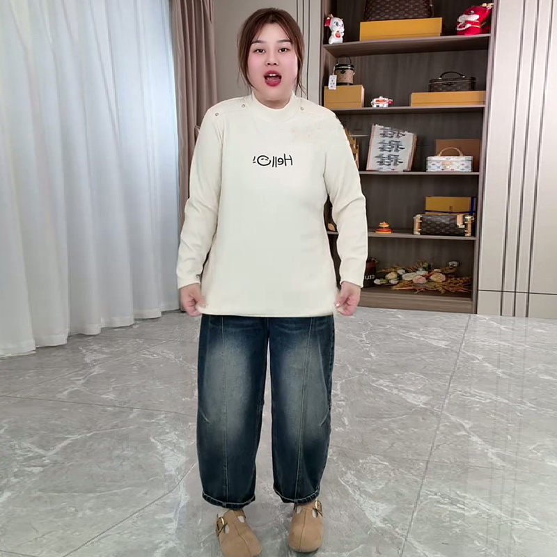 冬季大码女装刺绣字母加绒打底衫