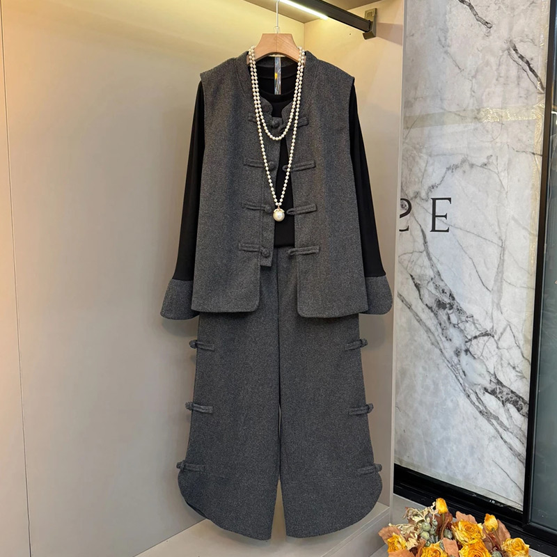 盘扣马甲裤子打底衫套装