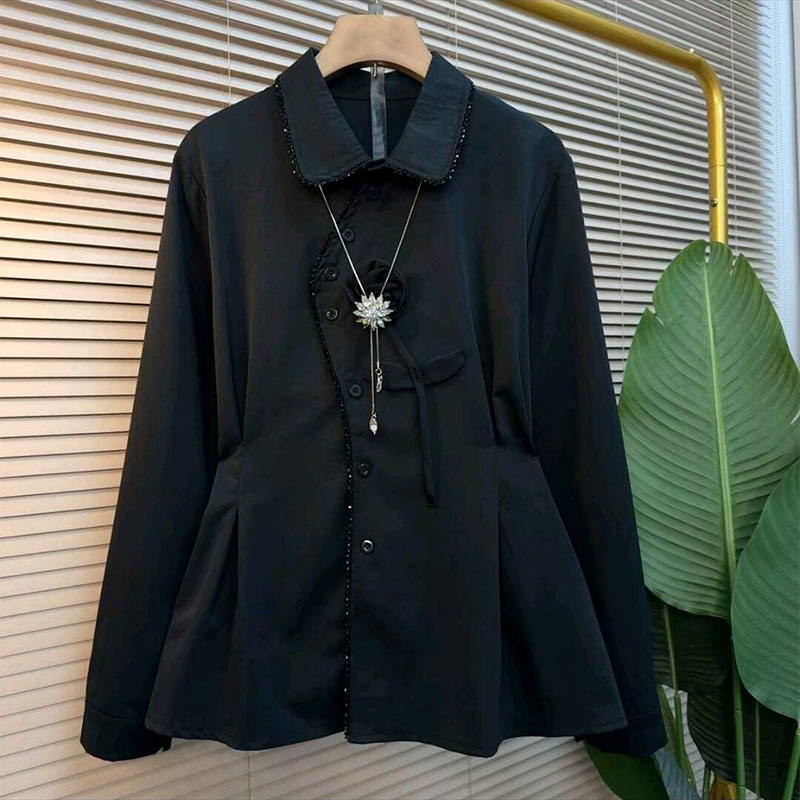 钉珠立体花朵收腰气质衬衫