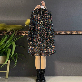 胖mm显瘦中长款碎花大衫2026春季新款翻领雪纺衫遮肉大码女装上衣