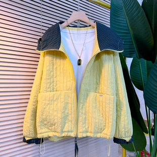 女装 连帽减龄拼接格子洋气夹棉外套大码 上衣遮肉潮 时尚 欧洲站秋季