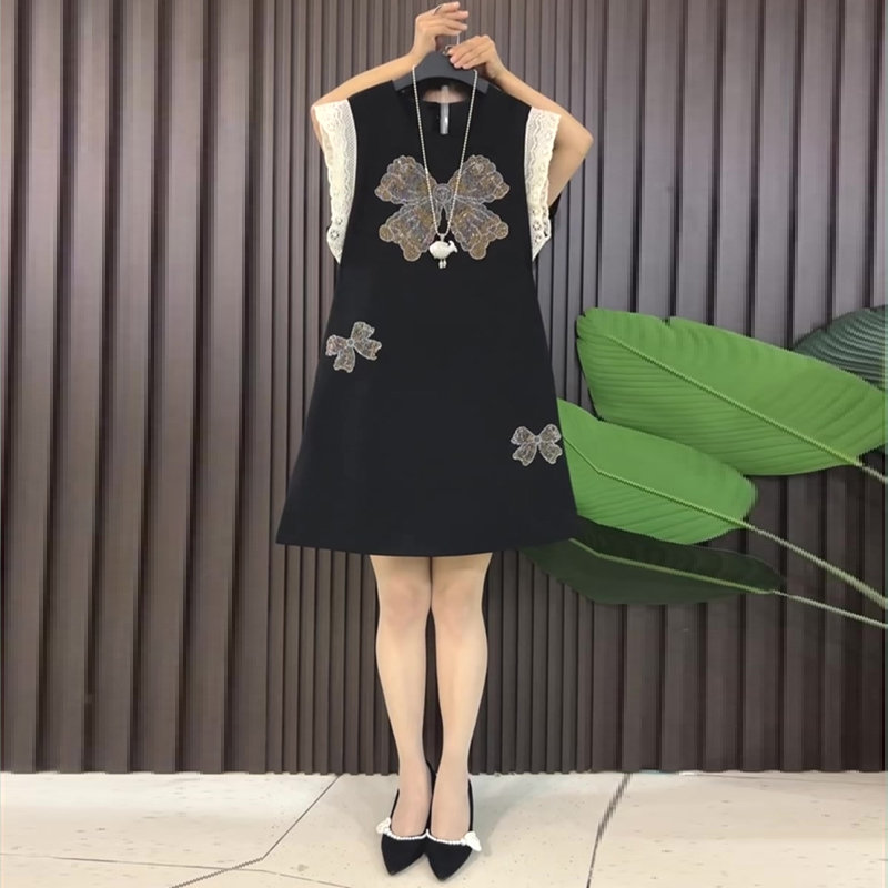 大码女装时尚烫钻蝴蝶结连衣裙