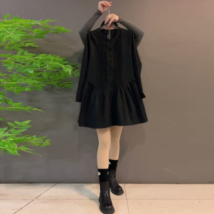 女装 褶皱连衣裙大码 圆领洋气裙 新款 胖妹妹显瘦纯色小黑裙2026春季