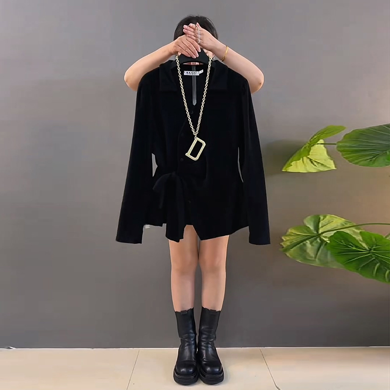 时尚百搭收腰系带V领上衣