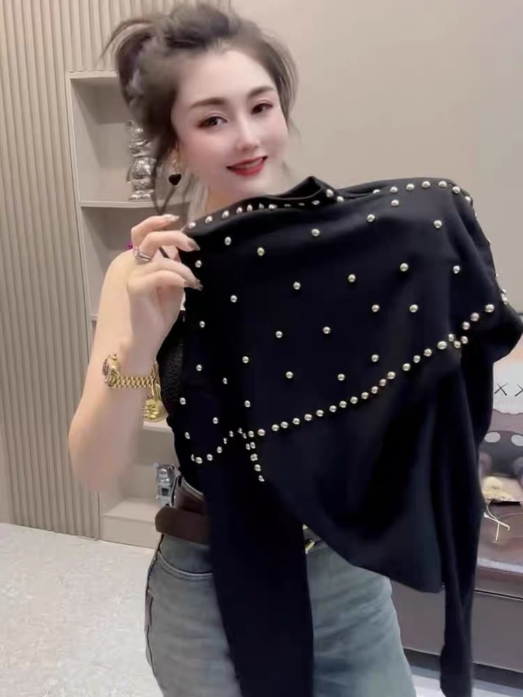 2025秋冬新款铆钉重工钉珠纯棉长袖T恤女修身打底衫高领磨毛上衣
