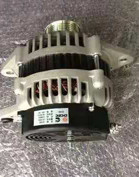 原厂东风天锦发动机康明斯ISB180发动机发动机总成C5315004发电机