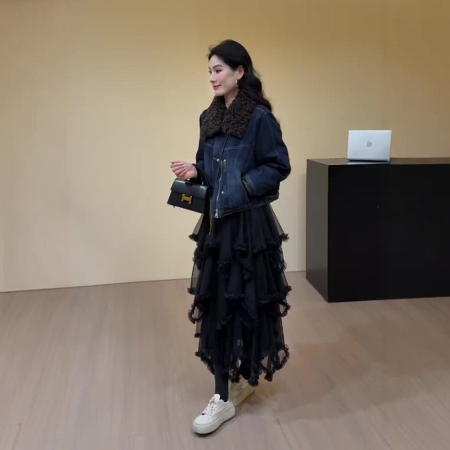 黑色不规则网纱半身裙女2026新款春季大码胖mm显瘦a字蓬蓬裙长裙,女装/女士精品,半身裙,淘宝优惠券,粉丝福利购,淘宝优惠卷