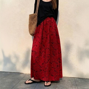 国风半身裙新款2025新中式提花a字拼接洋气伞裙裙子女秋冬款红色
