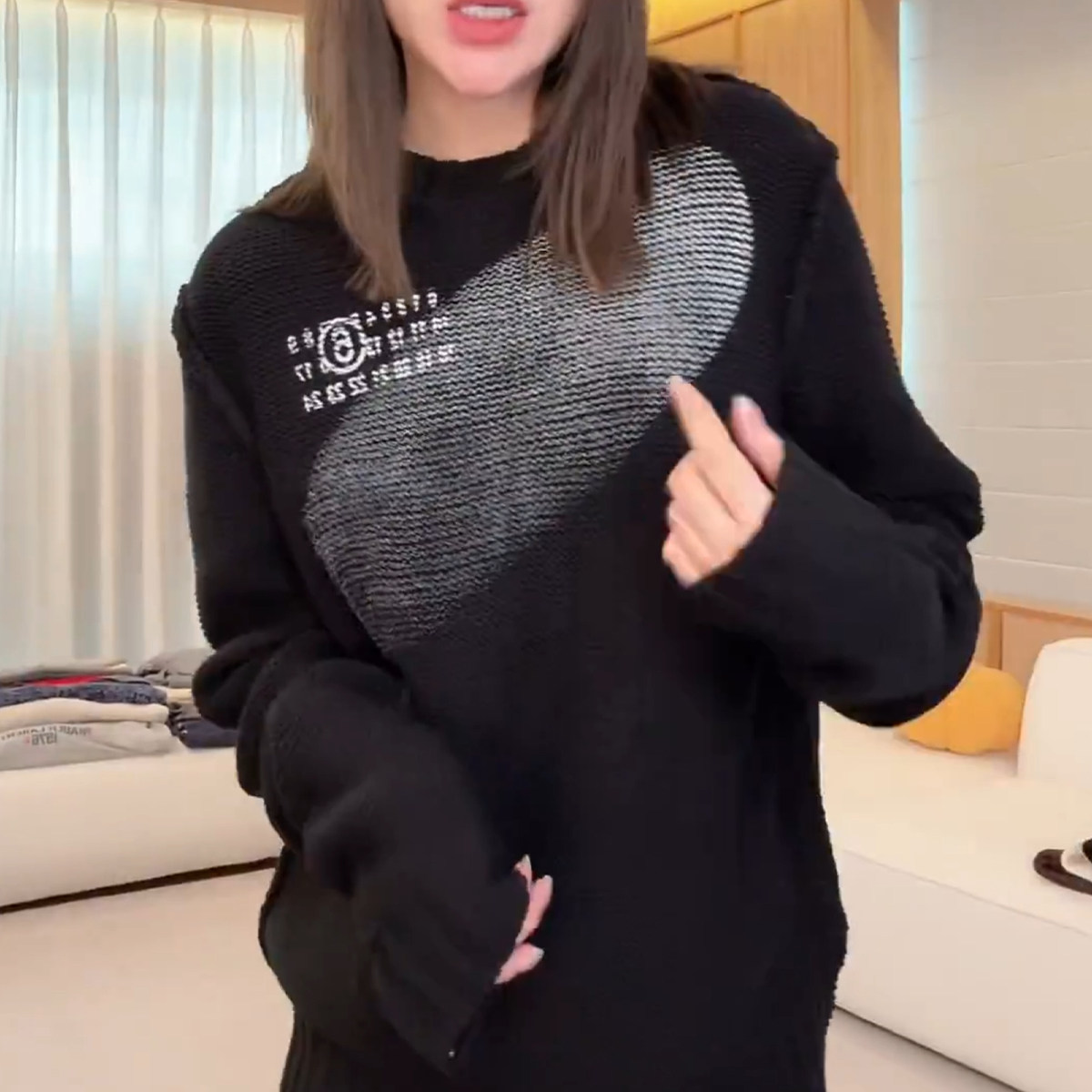 林肉肉【设计感数字图案毛衣】黑色圆领套头内搭长袖针织衫女秋冬,女装/女士精品,毛衣,淘宝优惠券,粉丝福利购,淘宝优惠卷