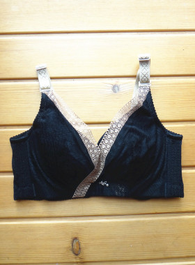 有钢圈上托聚拢调整型文胸 薄杯全罩杯大胸显小内衣70B 75C D杯34