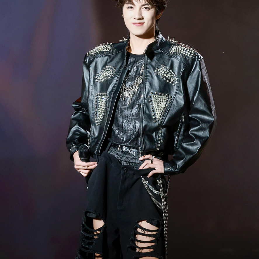 赵一博明星同款短款帅皮衣外套男