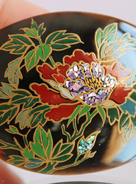 西洋古董珠宝首饰进口金莳绘水牛角镶螺钿吊坠项链胸针胸花