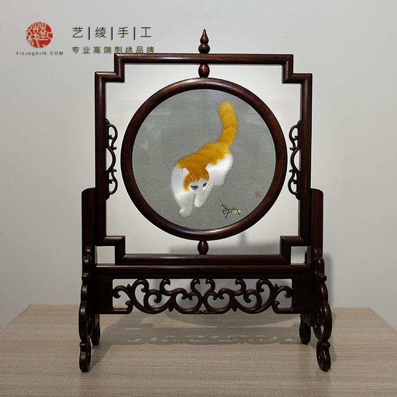 艺绫手工刺绣精品波斯猫咪戏螳螂苏绣双面绣三异摆件新中式异面绣