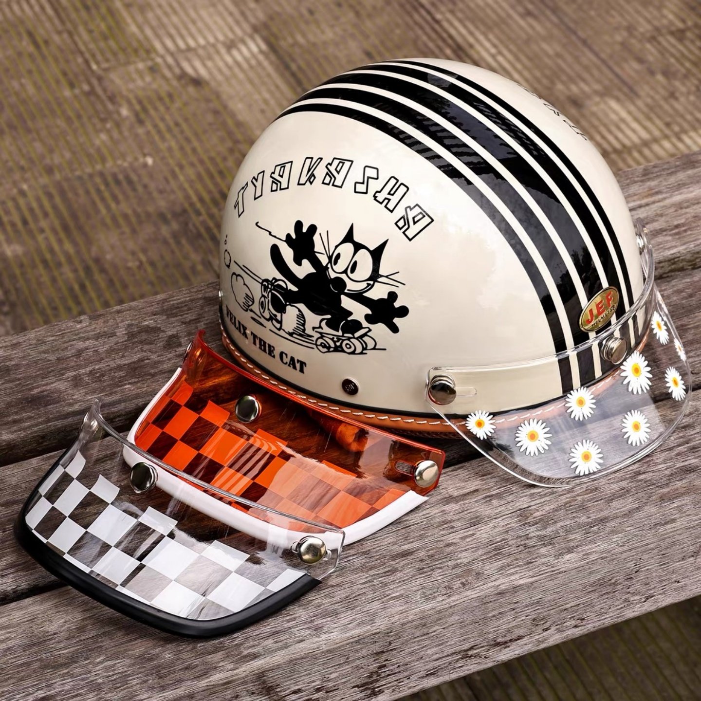 摩托车头盔半盔3/4盔通用帽檐 棋盘格小雏菊遮阳防晒配件装饰帽舌,摩托车/装备/配件,头盔饰配,淘宝优惠券,粉丝福利购,淘宝优惠卷