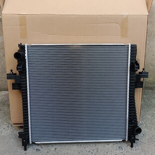 长城哈弗H9嘉誉V80风骏3567炫丽酷熊C30水箱散热器散热网防冻液箱