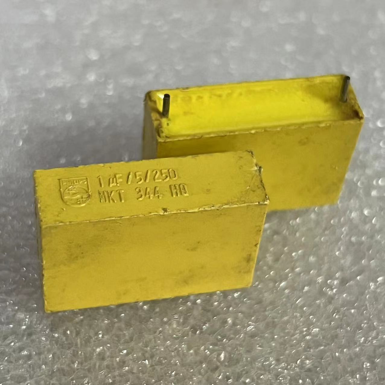 PHILIPS分频耦合电容1UF250V