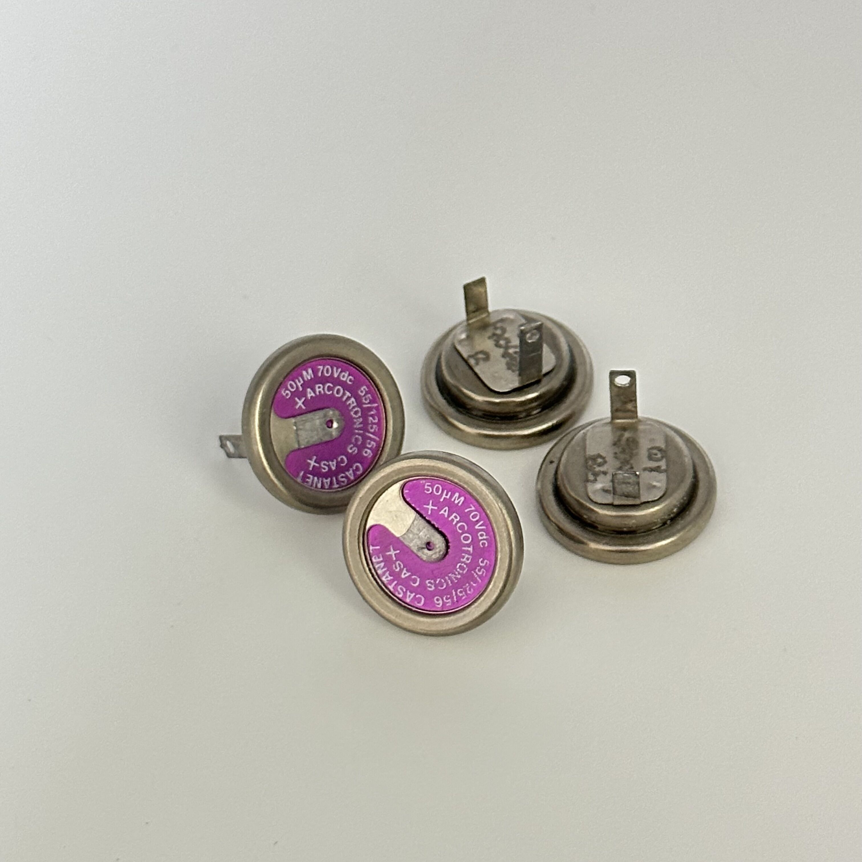 AVARCOTRONICS钽电解电容