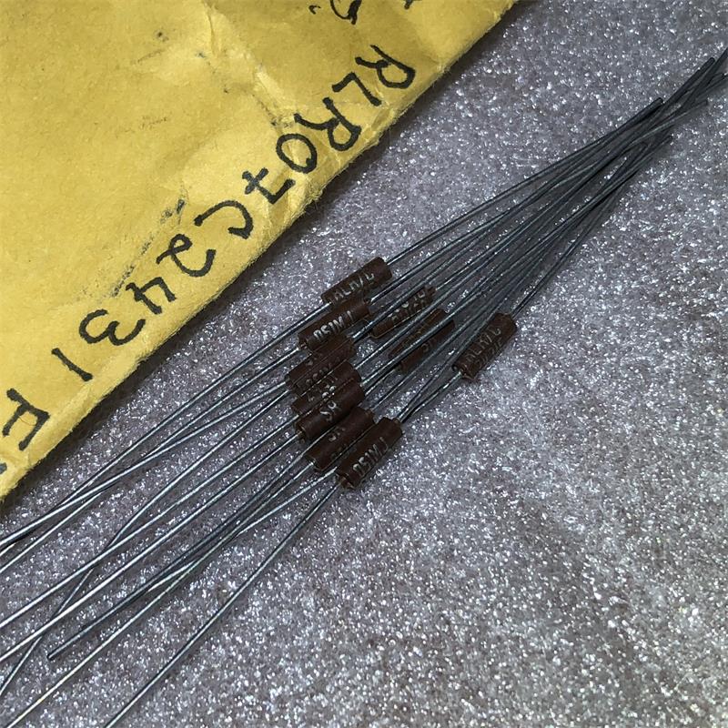 原包 美国IRC RLR7C 1/4W 2.4K 1% 电木封装 胆机音频电阻