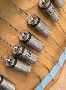 全新美国 AVX TAA 10UF 40V 发烧轴向音频钽电解电容 TAAC106M040