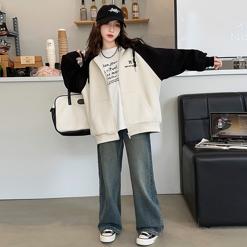 女童秋冬加厚外套2025新款洋气时髦女大童春秋款上衣儿童连帽卫衣