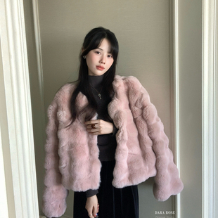 DARA 新年战袍韩国富家千金浅粉色圆领毛毛球球短外套S1219 ROSE