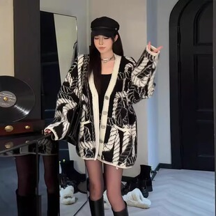 微胖加厚复古慵懒宽松气质高级针织上衣 女装 扎染毛衣开衫 外套大码