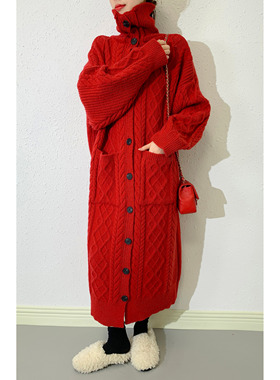 红色高领毛衣外套女秋冬加厚宽松慵懒风新年长款过膝针织开衫大衣