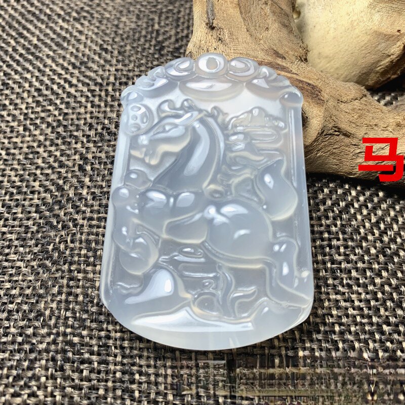 颈饰天然玉石冰种白玉髓吊坠十二生肖雕刻牌挂件玛瑙饰品时尚国风