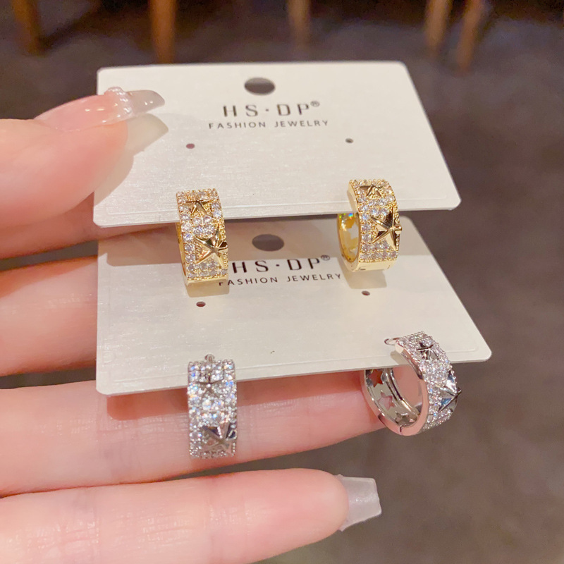 精致轻奢时尚满钻芒星耳扣