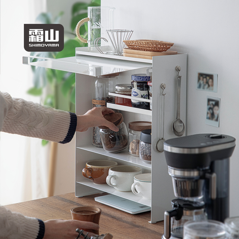 柜门可悬停，多层储物空间