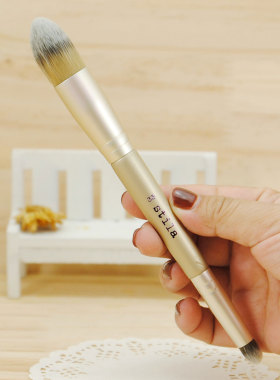 STILA诗狄娜化妆刷粉底刷/遮瑕刷/高光散粉刷/腮红刷/眼影刷