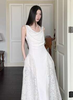 法式显瘦气质无袖连衣裙2025夏季复古荡领白月光小白裙长款连衣裙