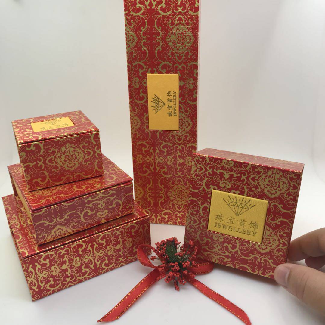 热销包装盒珠宝首饰开窗纸盒 手镯盒 吊坠盒首饰盒戒指盒手提袋子