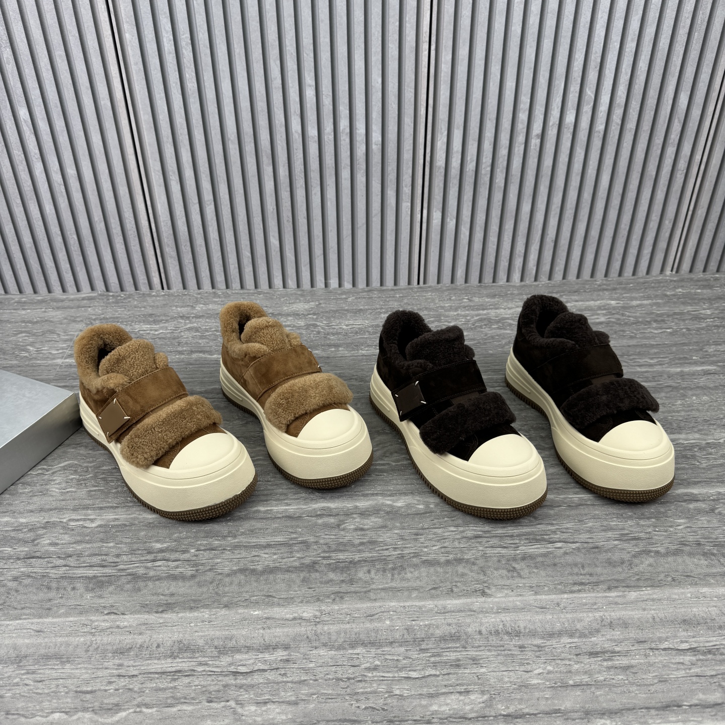 休闲百搭增高厚底羊毛加绒松糕鞋