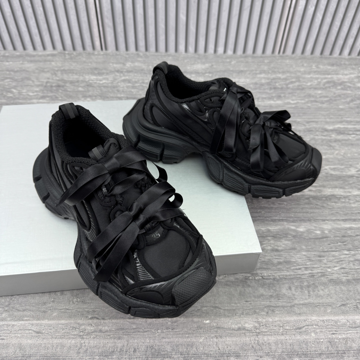 老爹鞋厚底真皮系带休闲运动鞋女