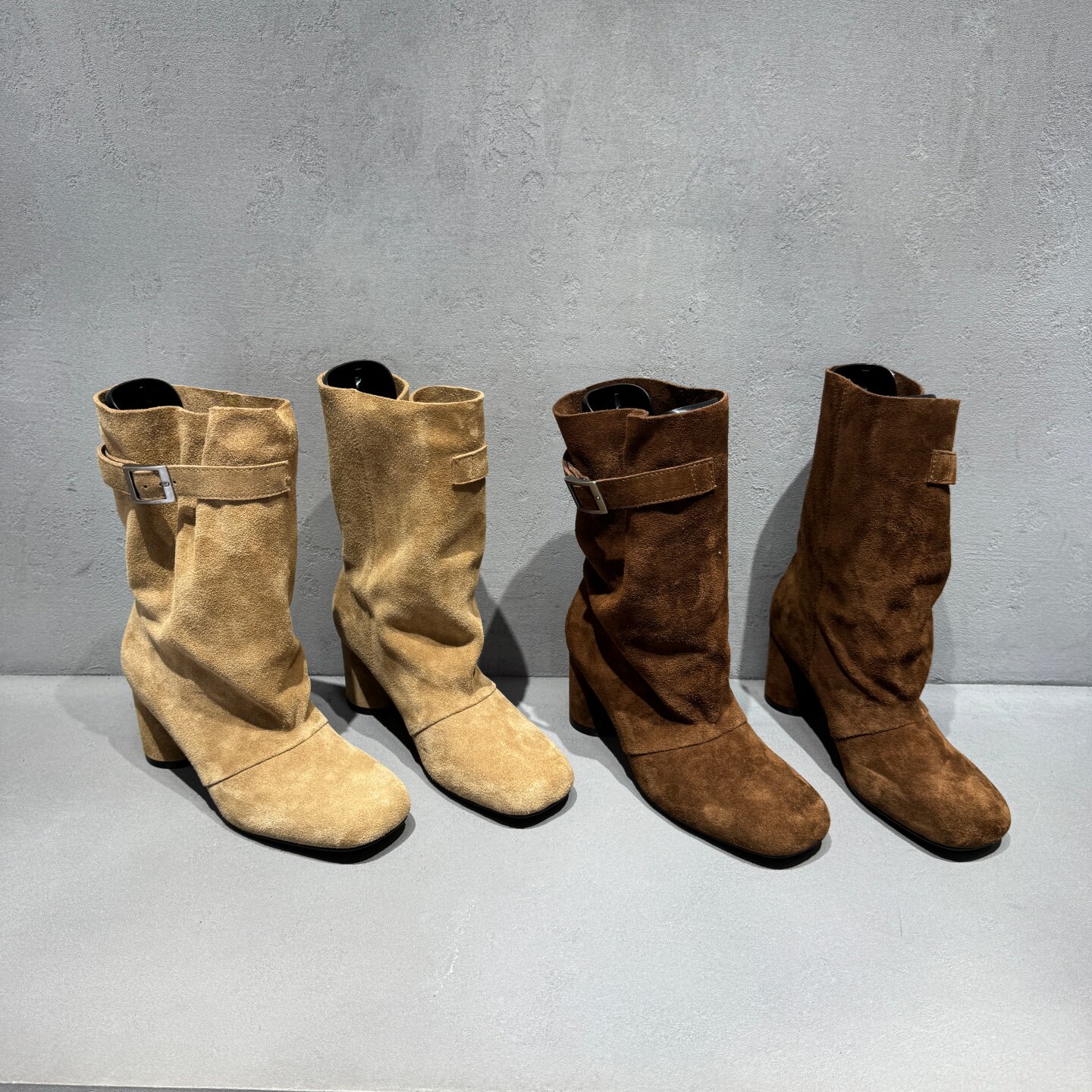 2026秋新欧美磨砂真皮粗跟女短靴