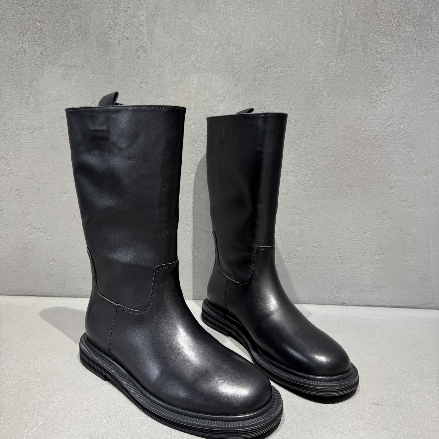 先峰名典时尚中筒靴平跟套筒女靴