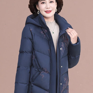 甘夫人白鸭绒羽绒服女2024绣花冬季新款保暖外套中老年妈妈装上衣