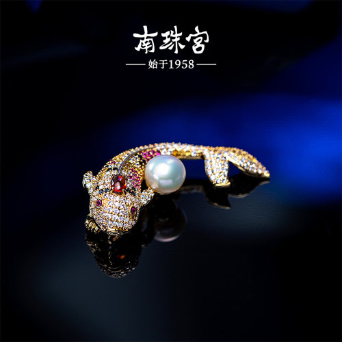 南珠宫轻奢锦鲤淡水珍珠胸针女配饰C-CJZ043HD-J