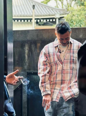 MADNESS 余文乐同款23AW 拼接牛仔水洗破坏重磅粉色格子长袖衬衫