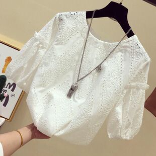 白色雷丝上衣女夏新款韩版超仙洋气勾花镂空短袖娃娃蕾丝衫潮