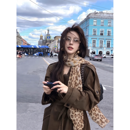 复古千禧风豹纹围巾辣妹街头感